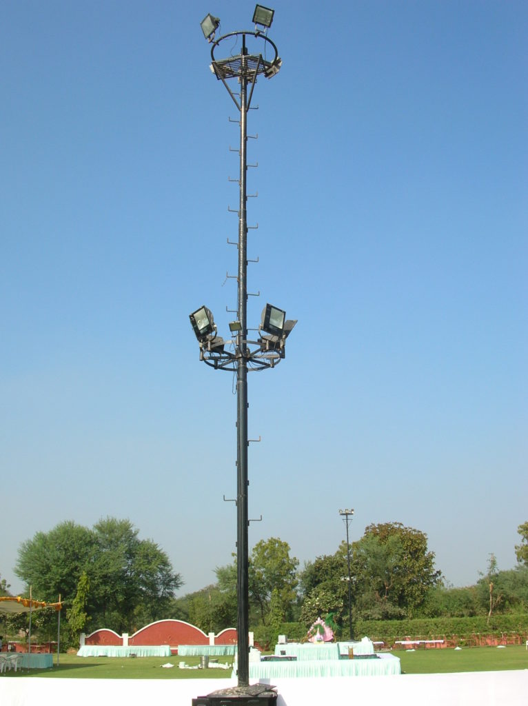 ladder type high mast pole manufacturer