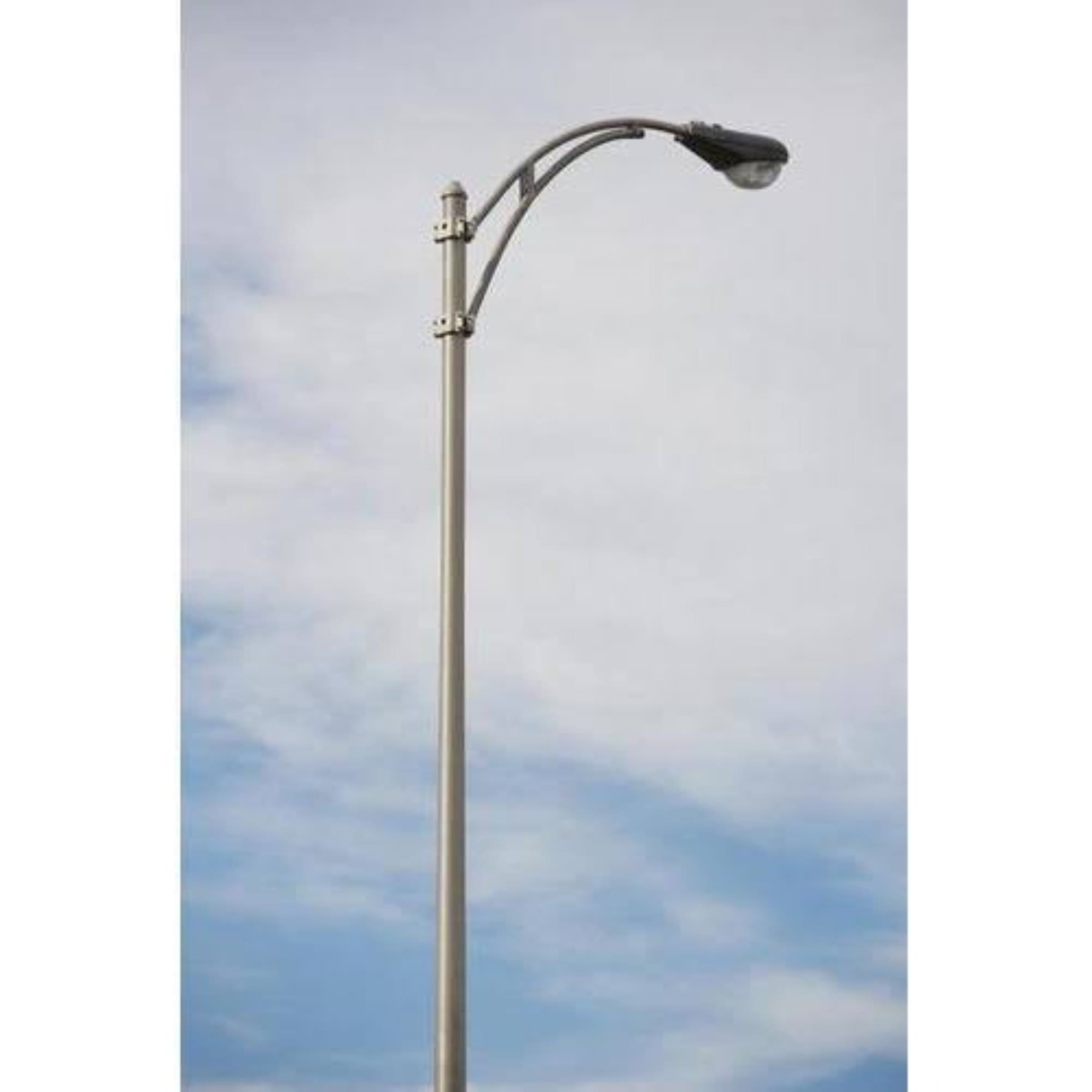 mild steel highway lighting pole