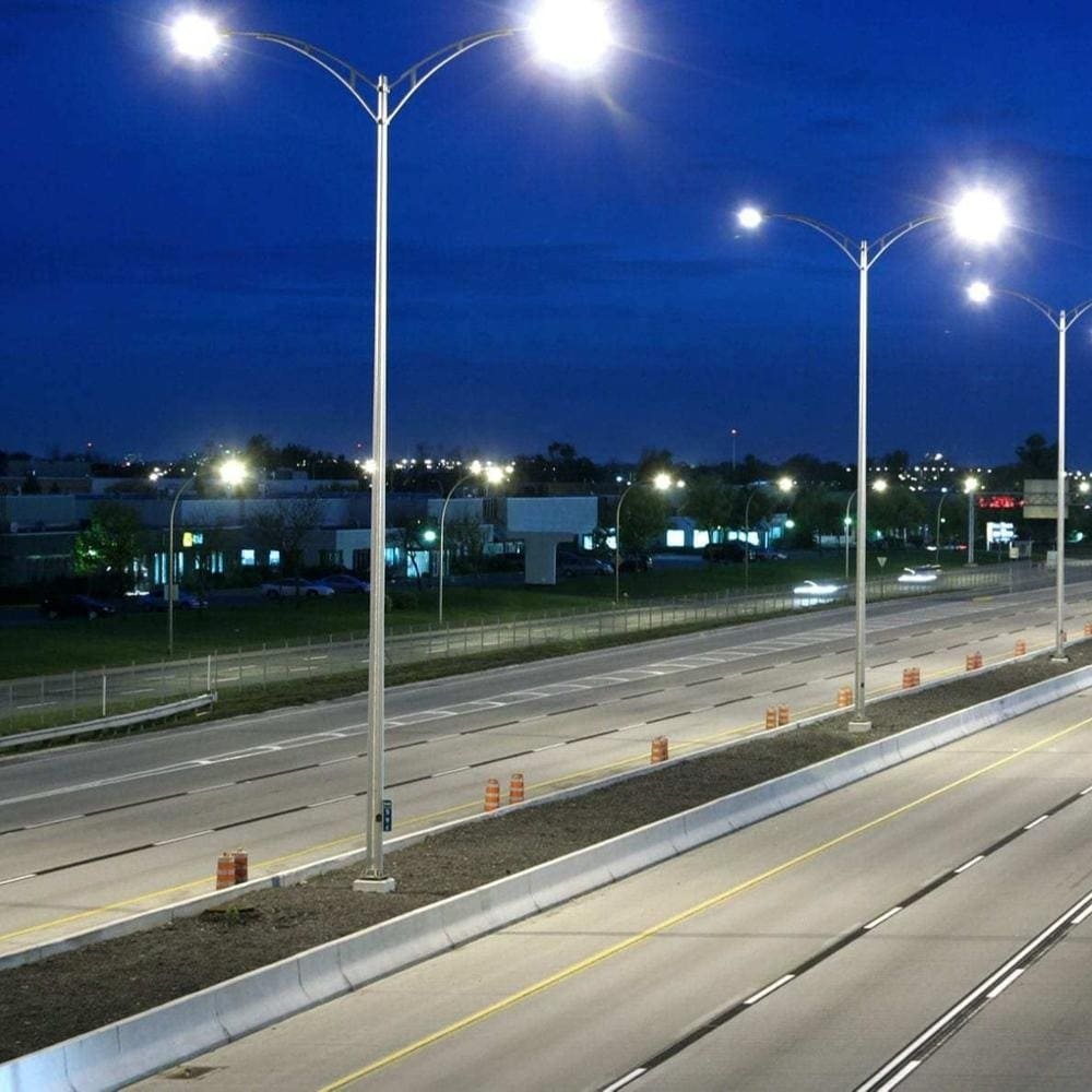 steel highway lighting pole